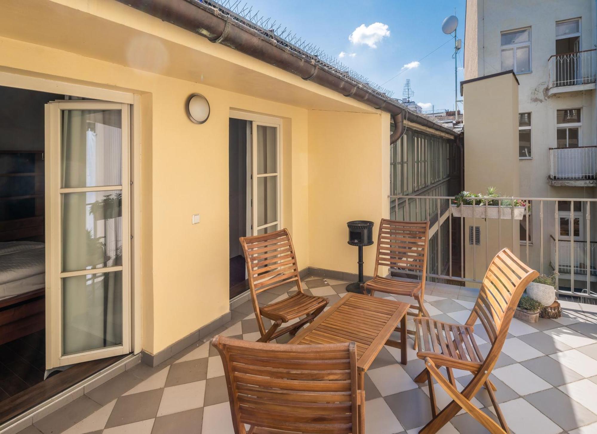 4 Elements Apartments Prague Ngoại thất bức ảnh